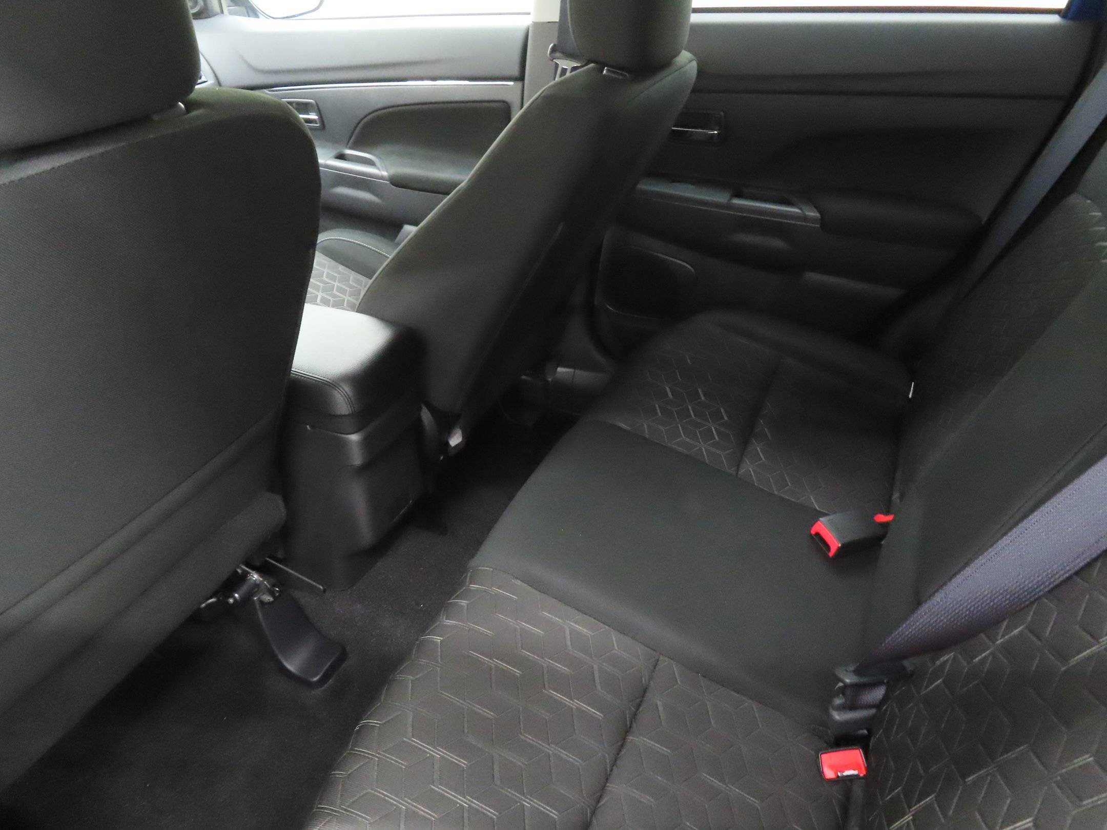 Used 2026 Mitsubishi Outlander Sport ES AWD/4WD image 21