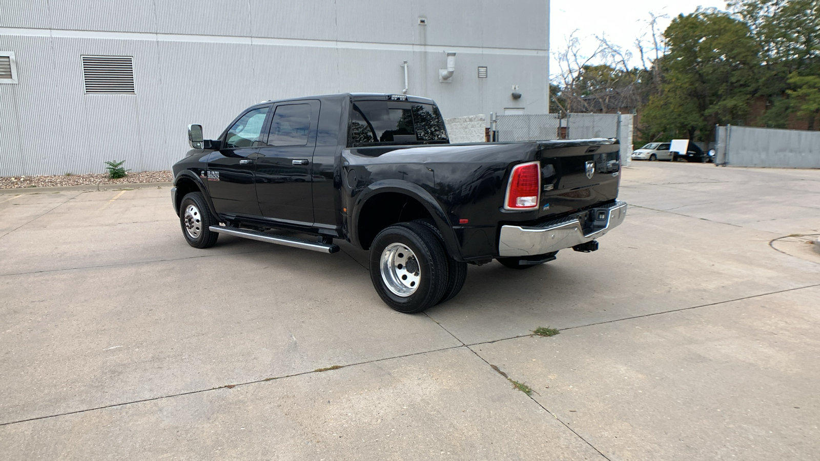 Used 2017 RAM 3500 Laramie w/ Protection Group AWD/4WD image 3