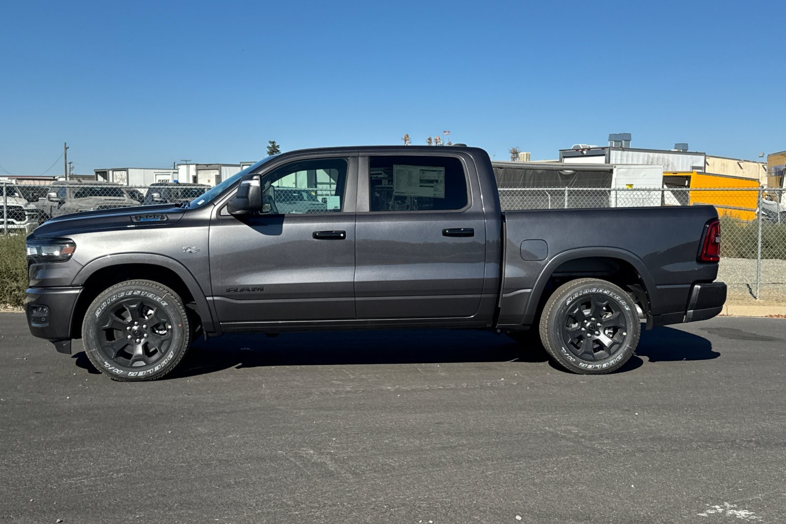 New 2027 RAM 1500 4x4 Crew Cab image 6