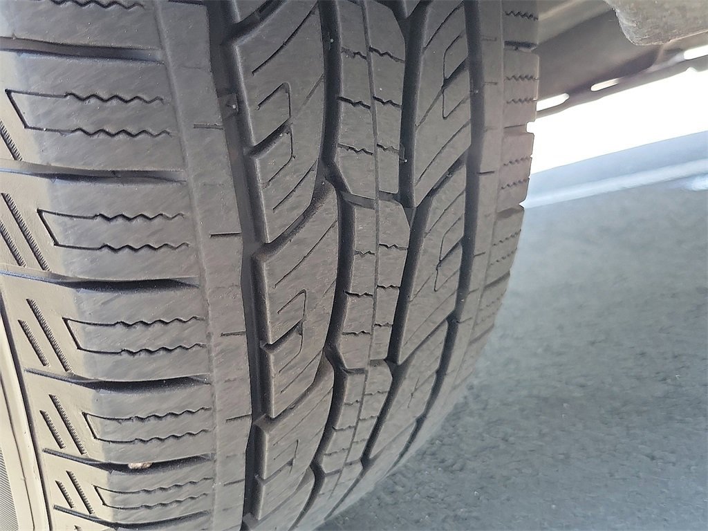 Used 2023 Cadillac XT4 Premium Luxury image 29