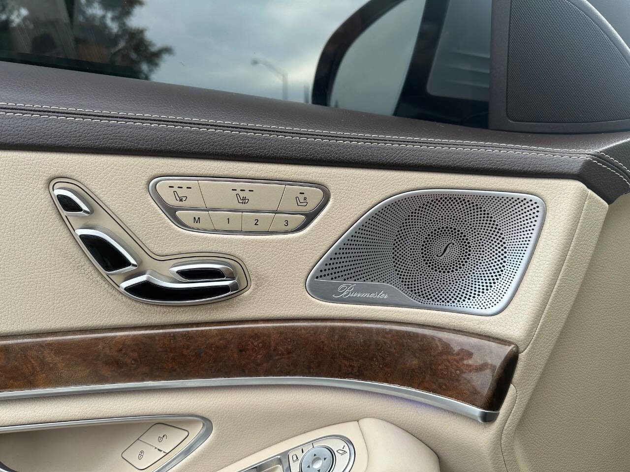 Used 2014 Mercedes-Benz S 550 Sedan image 21