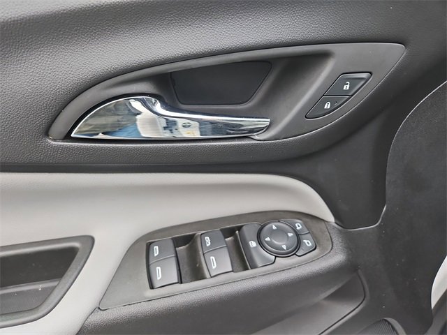 Certified 2024 Chevrolet Equinox LS w/ Driver Confidence II Package image 23