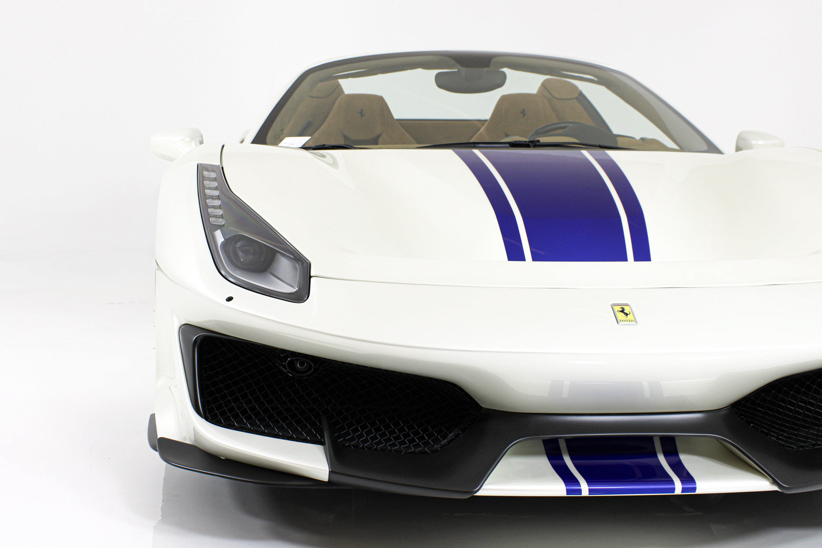Certified 2020 Ferrari 488 Pista Spider RWD image 10