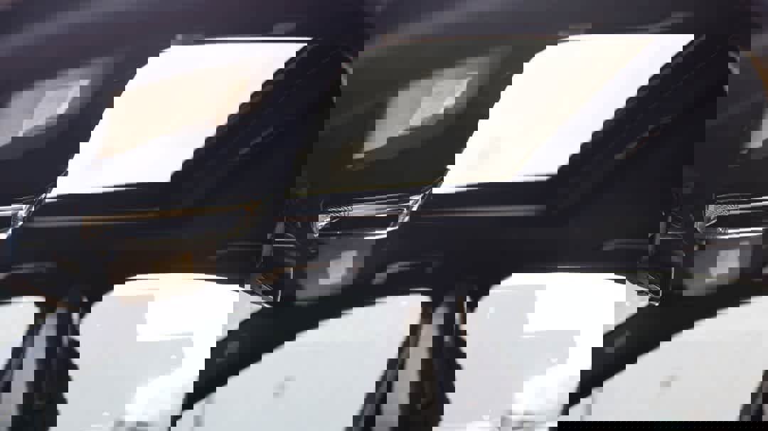 Certified 2025 Mercedes-Benz C 300 Sedan image 23