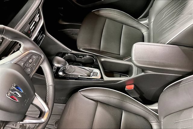 Certified 2025 Buick Encore GX Avenir w/ Avenir Convenience Package AWD/4WD image 17