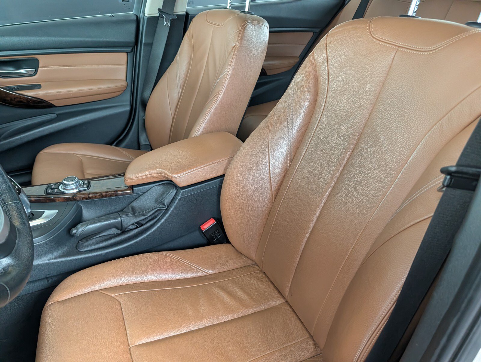 Used 2013 BMW 328i xDrive Sedan AWD/4WD image 7