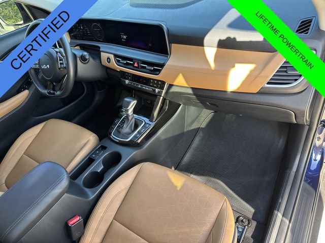 Certified 2024 Kia Seltos SX w/ SX Sunroof Package AWD/4WD image 17