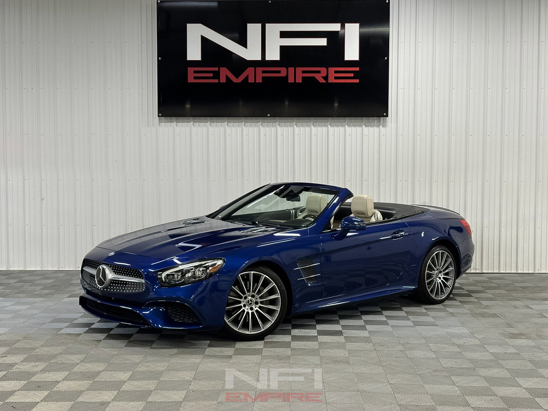 Used 2018 Mercedes-Benz SL 450 image 1
