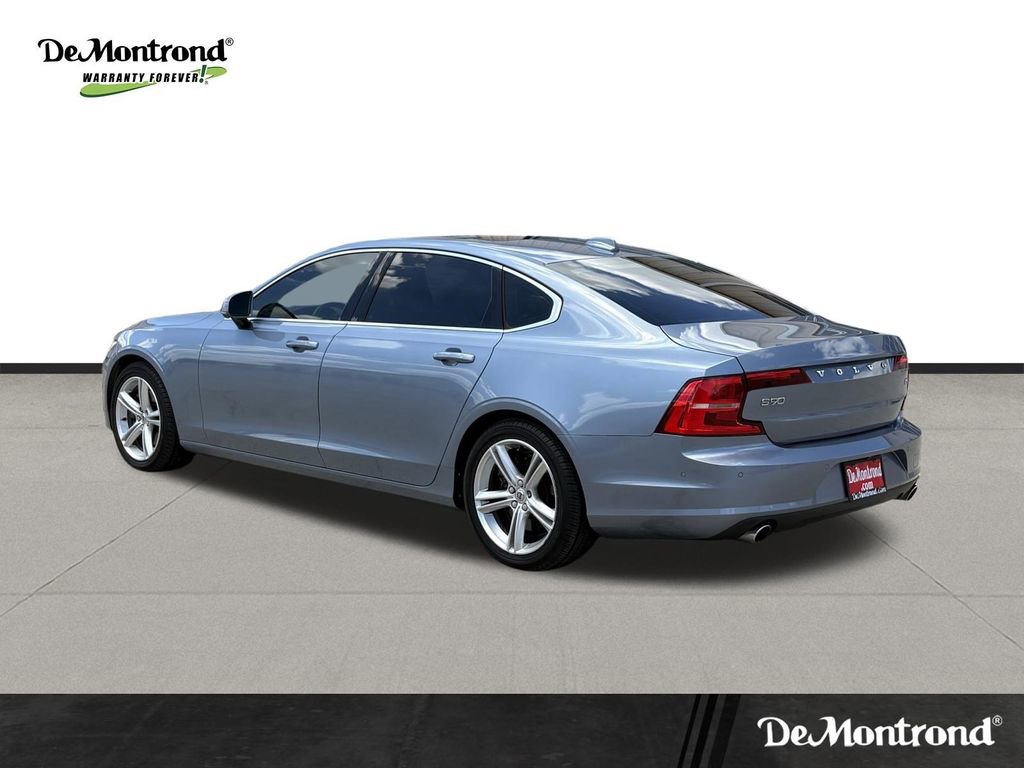 Used 2018 Volvo S90 T5 Momentum w/ Convenience Package FWD image 7