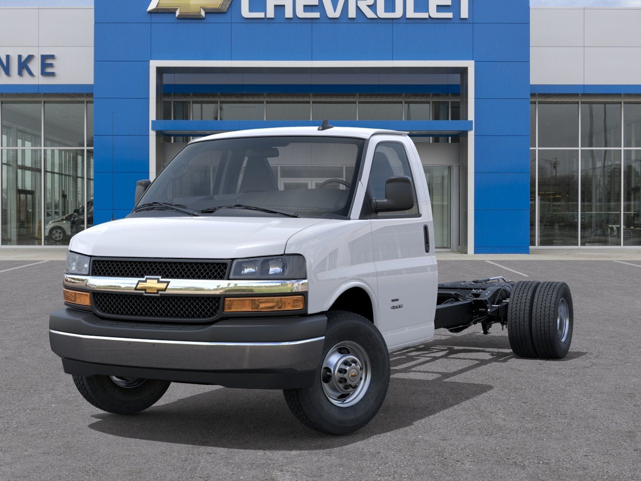 New 2026 Chevrolet Express 4500 w/ Power Convenience Package RWD image 21