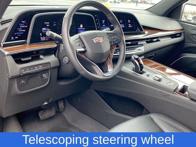 Certified 2023 Cadillac Escalade ESV Luxury image 12