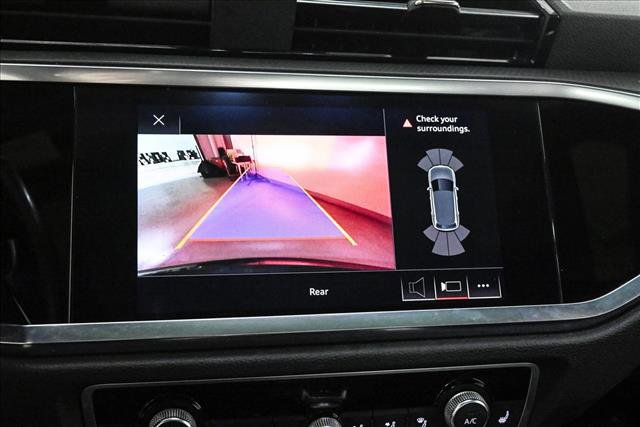 Used 2021 Audi Q3 2.0T Premium Plus image 14