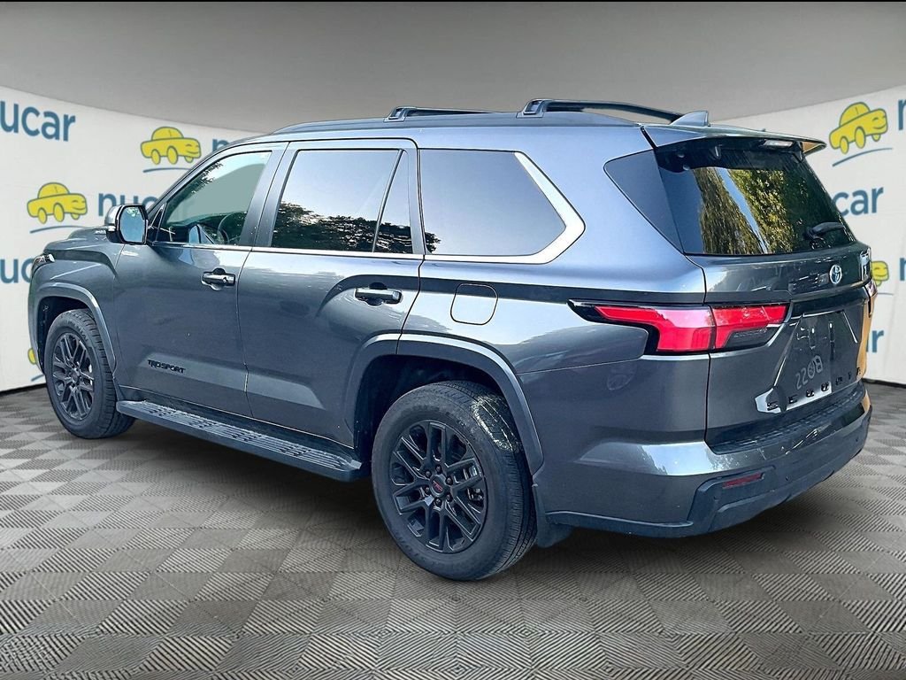 Used 2024 Toyota Sequoia SR5 AWD/4WD image 5