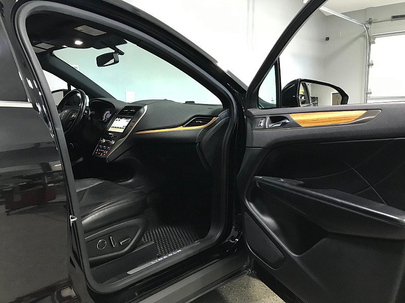 Used 2016 Lincoln MKC Select w/ Select Plus Package AWD/4WD image 12