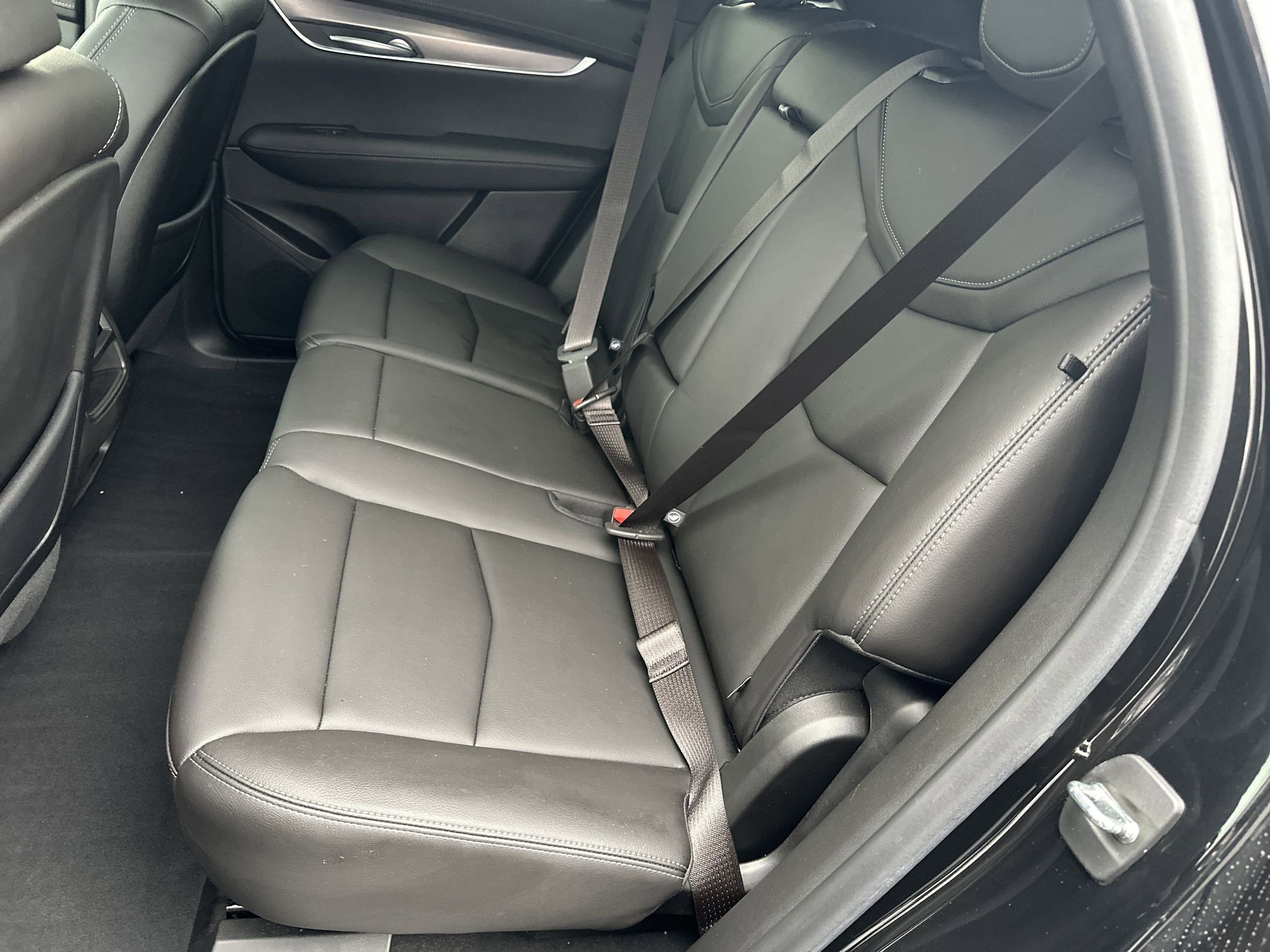 Certified 2024 Cadillac XT5 Luxury w/ LPO, Floor Liner Package image 20