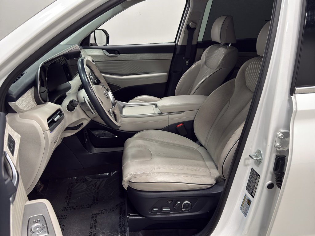 Used 2024 Hyundai Palisade Calligraphy image 10