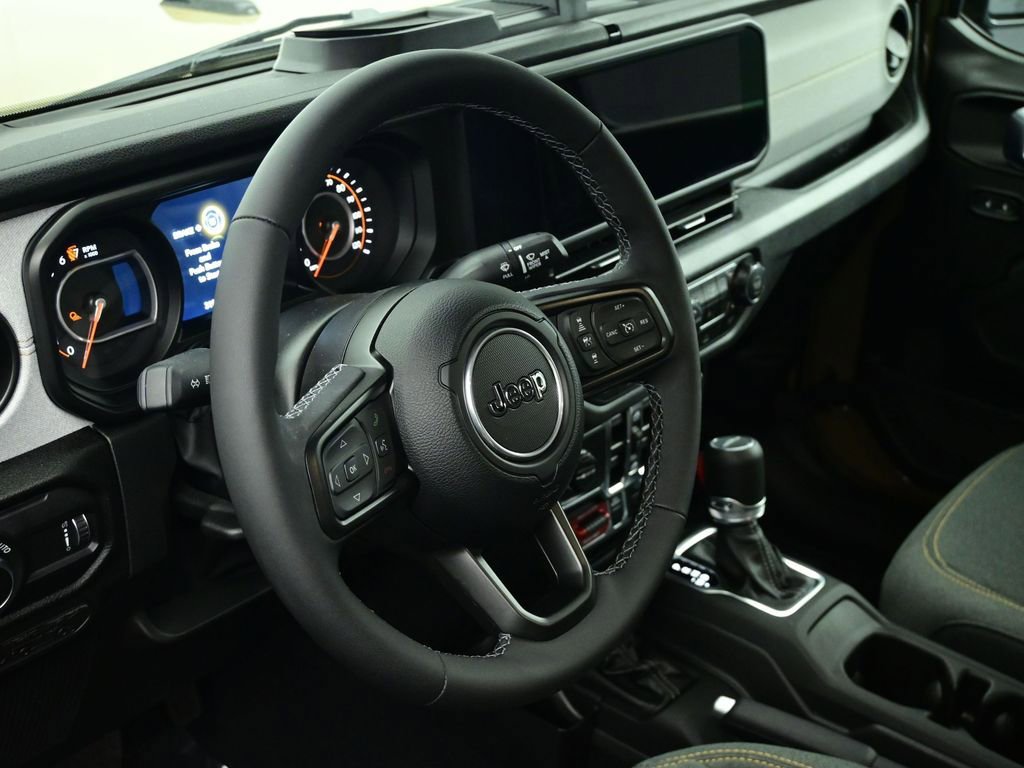 Used 2025 Jeep Gladiator Willys image 49