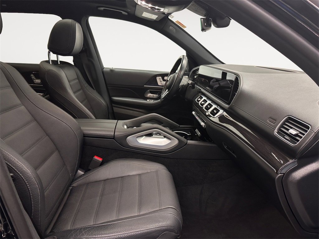 Used 2023 Mercedes-Benz GLS 450 4MATIC image 15