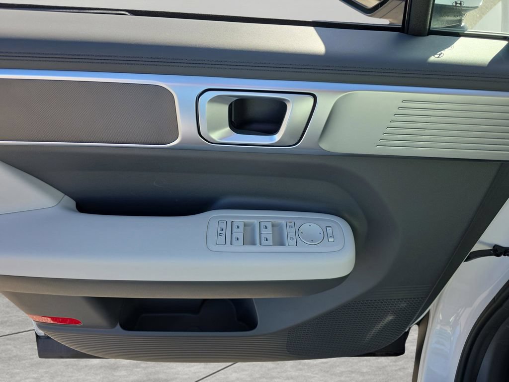 New 2026 Hyundai Santa Fe SE FWD image 15