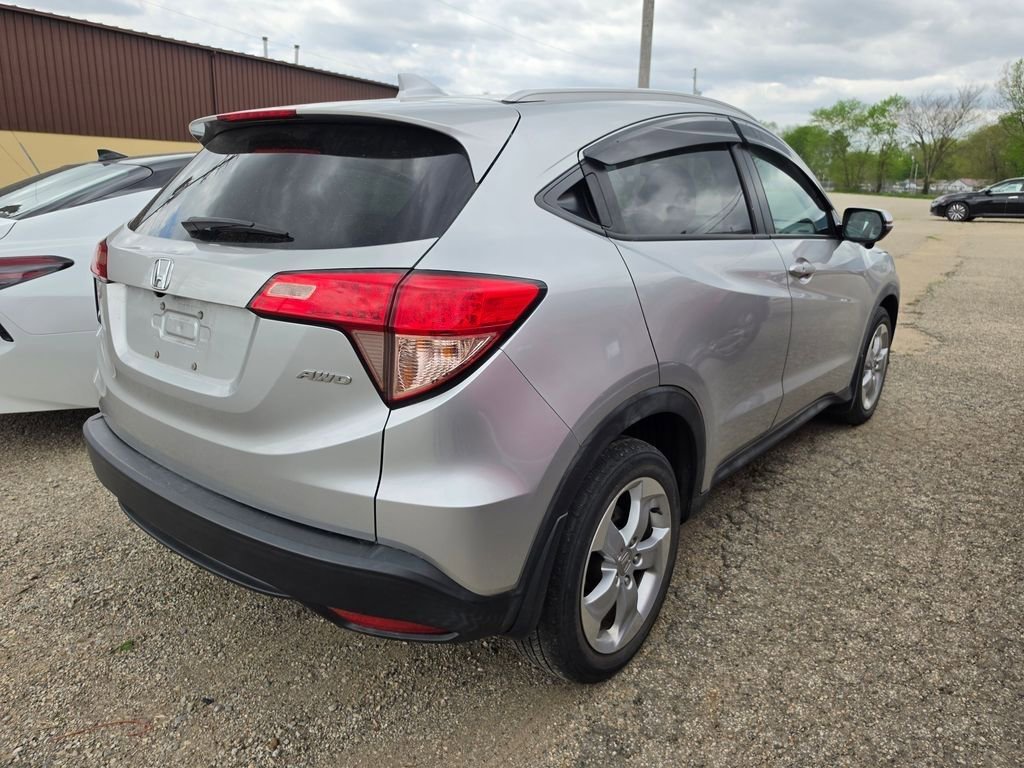 Used 2016 Honda HR-V EX-L image 2