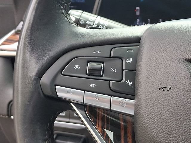 Certified 2024 Cadillac Escalade Premium Luxury w/ Performance Package AWD/4WD image 22