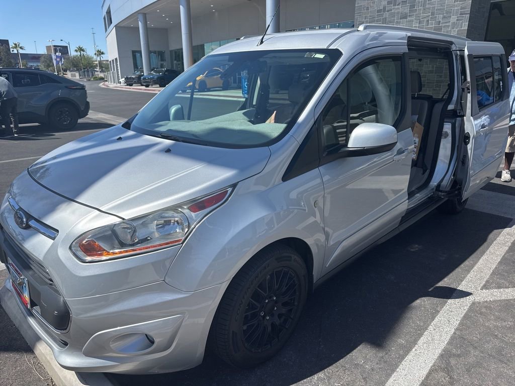 Used 2017 Ford Transit Connect Titanium FWD image 1