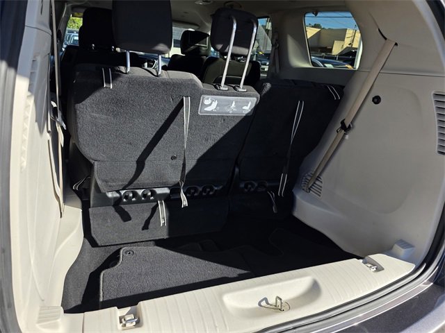 Used 2020 Chrysler Pacifica Touring image 14