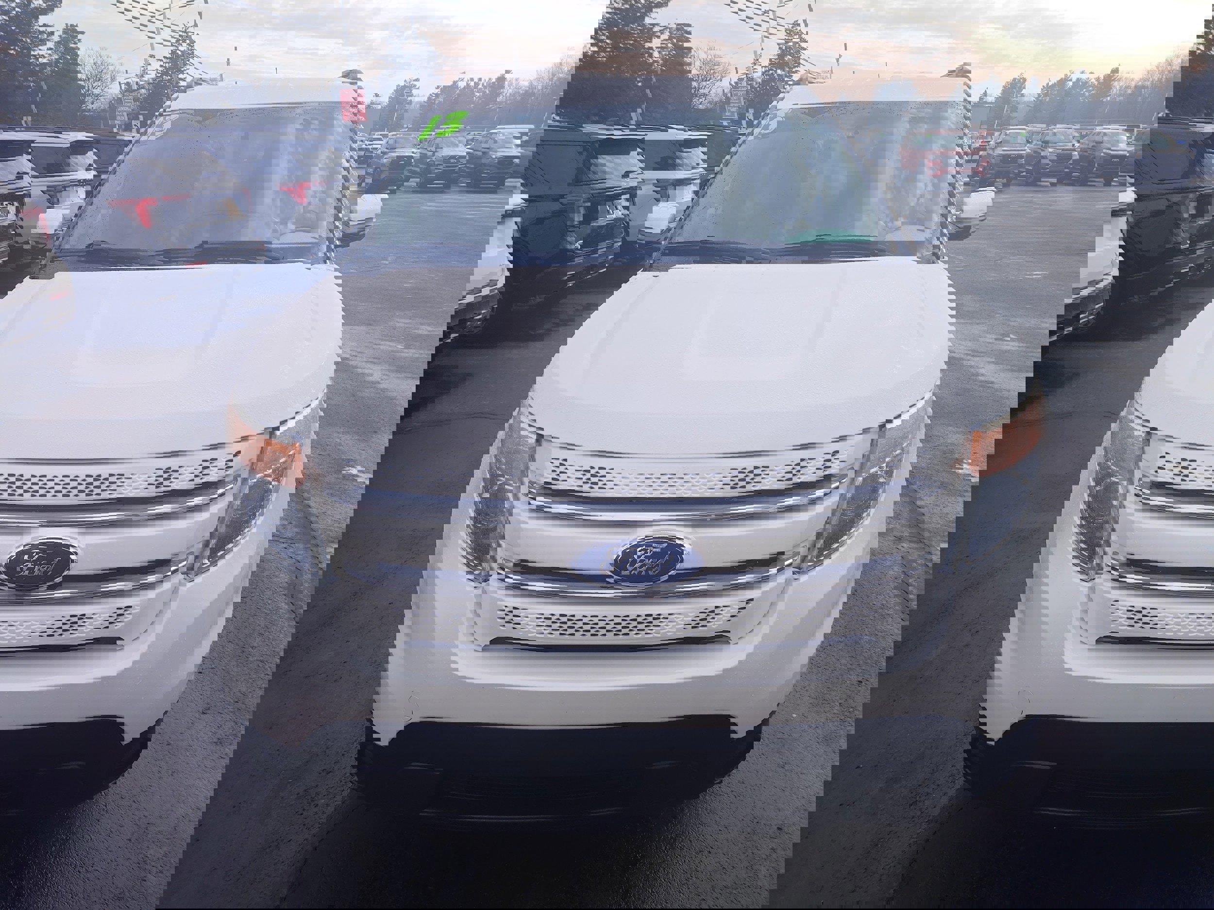 Used 2013 Ford Explorer Limited image 3