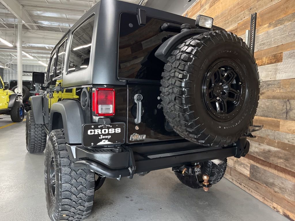 Used 2018 Jeep Wrangler Unlimited Rubicon w/ Cold Weather Group AWD/4WD image 82