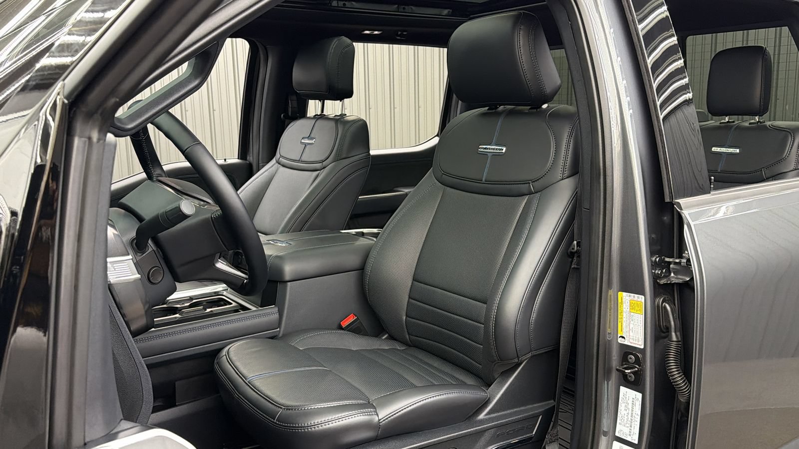 Used 2026 Ford F250 Platinum AWD/4WD image 20