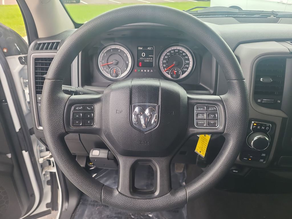 Used 2019 RAM 1500 Express w/ Express Value Package AWD/4WD image 27