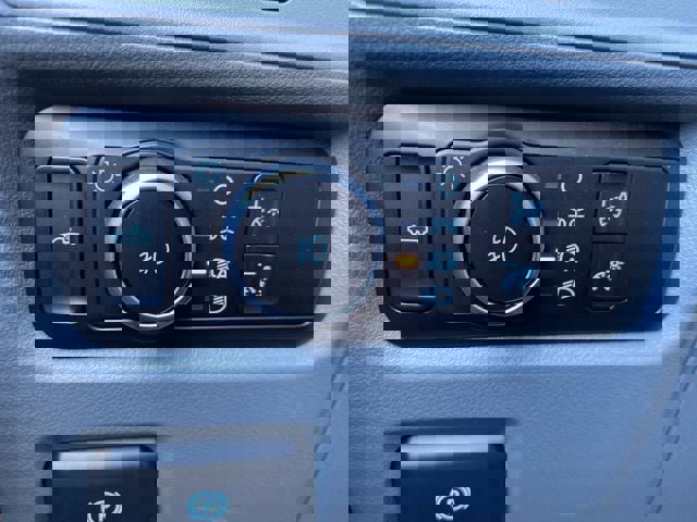 Used 2025 Ford F150 XLT w/ Equipment Group 301A Standard image 34