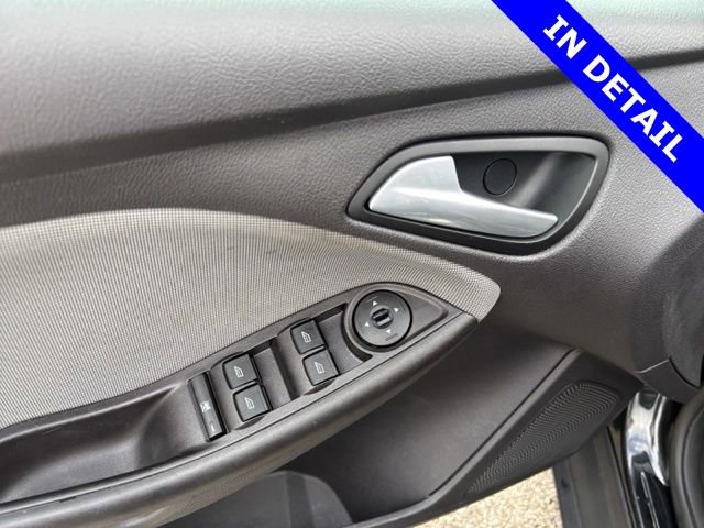 Used 2014 Ford Focus SE image 17