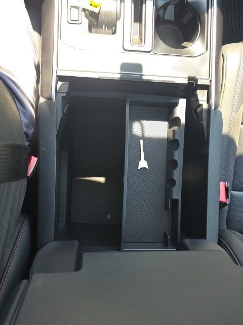 Used 2025 Ford F150 Raptor image 32