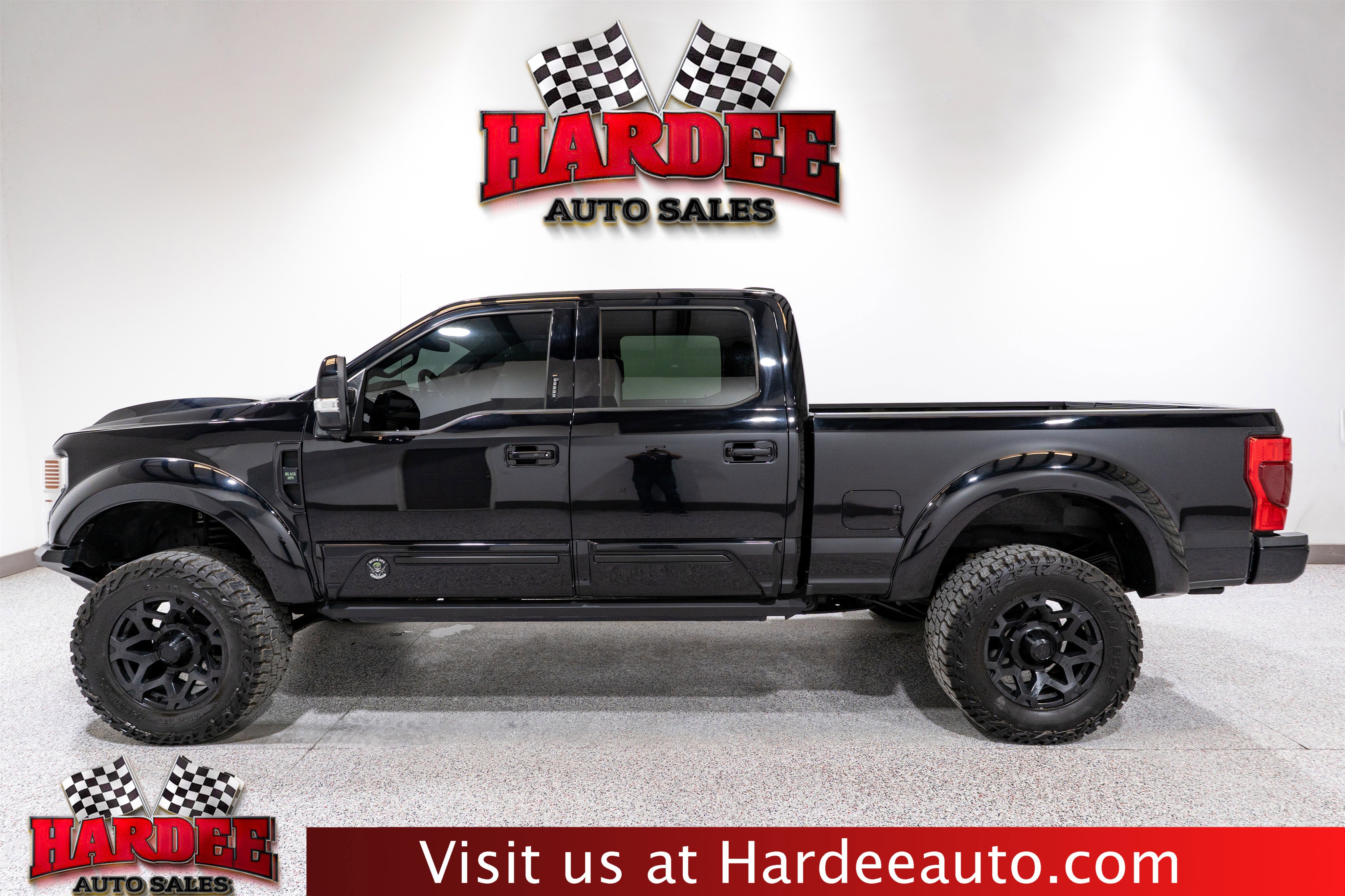 Used 2020 Ford F250 Lariat w/ Lariat Ultimate Package AWD/4WD image 1