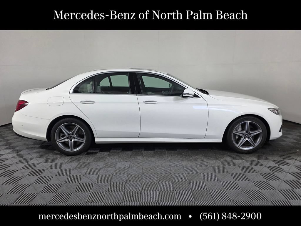 Used 2018 Mercedes-Benz E 400 4MATIC Sedan image 7