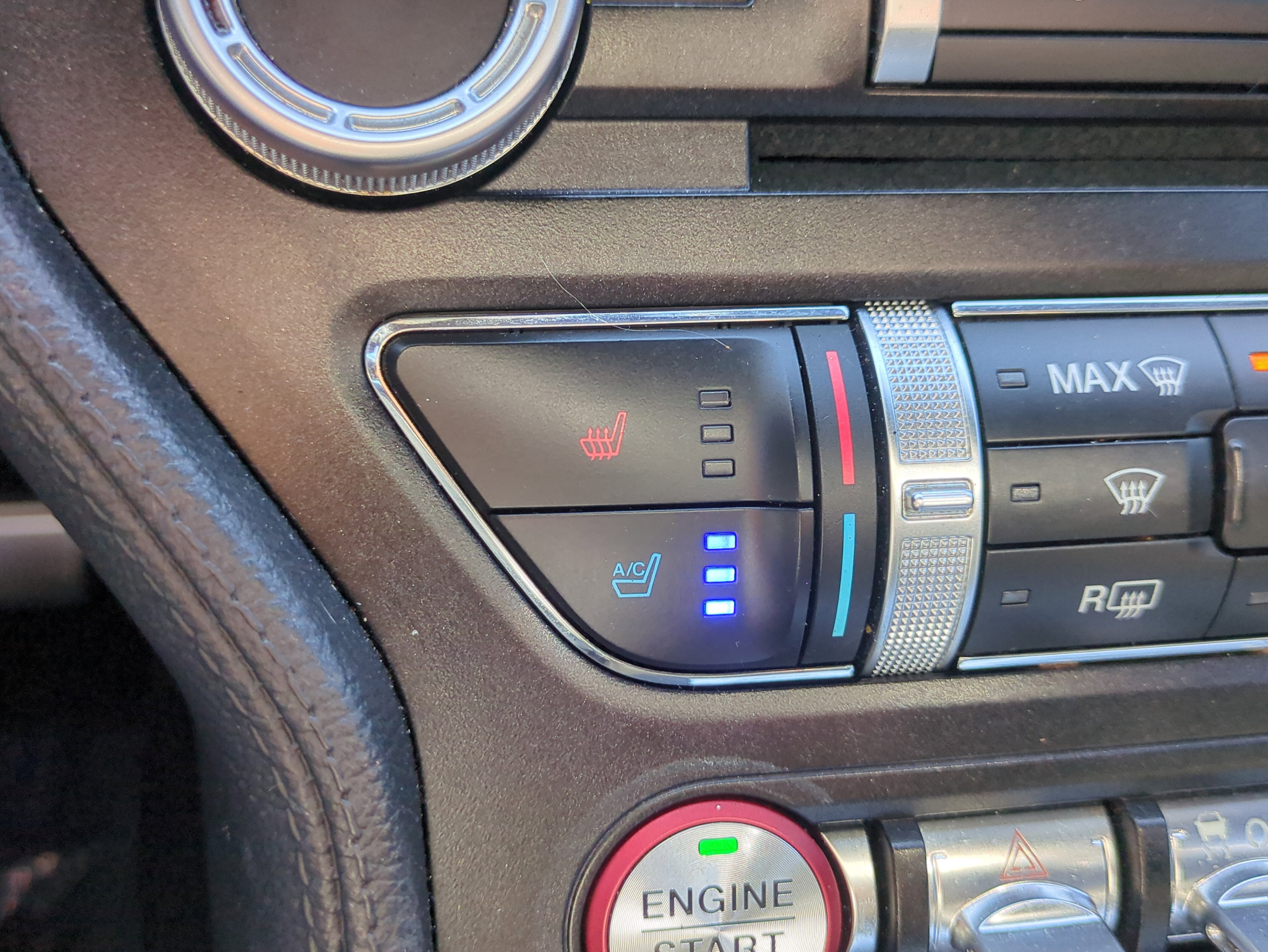 Used 2019 Ford Mustang GT Premium image 23