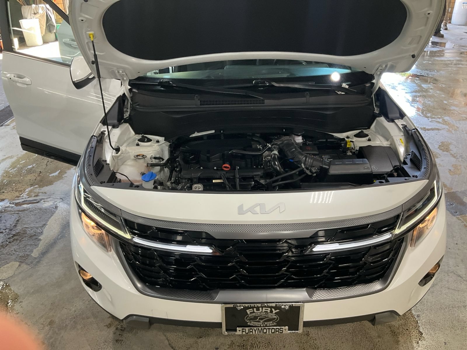 Used 2024 Kia Seltos X-Line AWD/4WD image 29