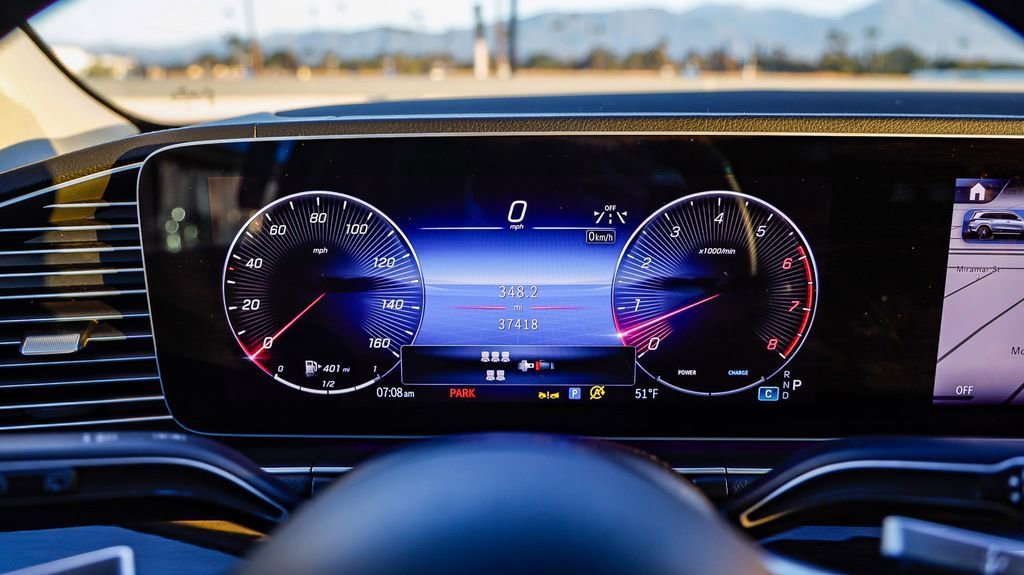 Used 2024 Mercedes-Benz GLS 450 4MATIC image 25