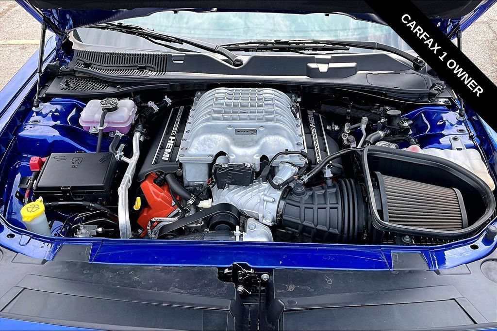 Used 2022 Dodge Challenger SRT Hellcat w/ SRT Black Package RWD image 28