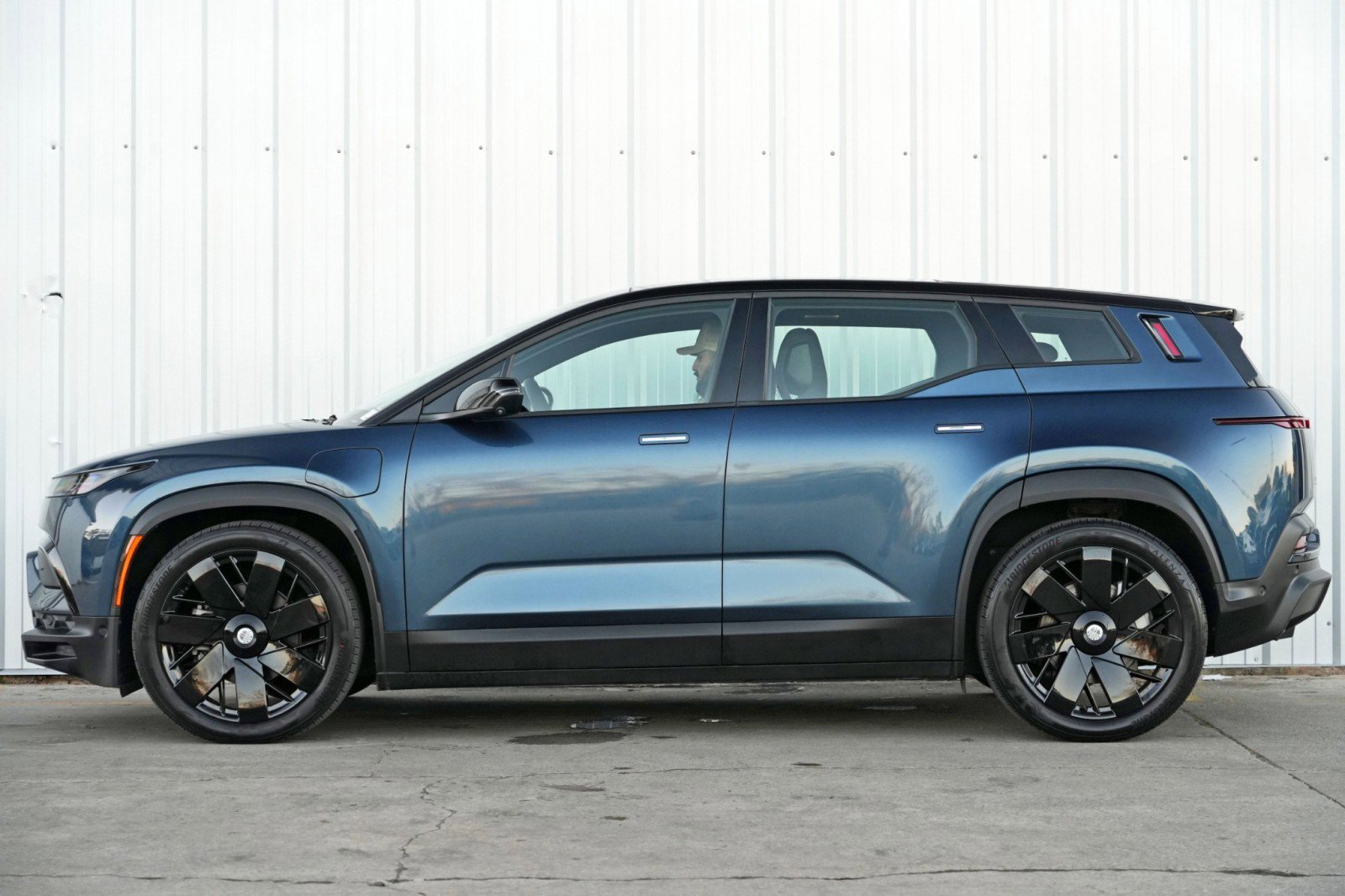 Used 2023 Fisker Ocean Ultra image 7