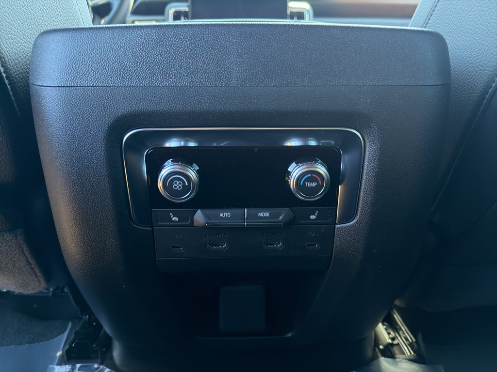 New 2026 GMC Yukon Denali w/ Advanced Technology Package RWD image 13
