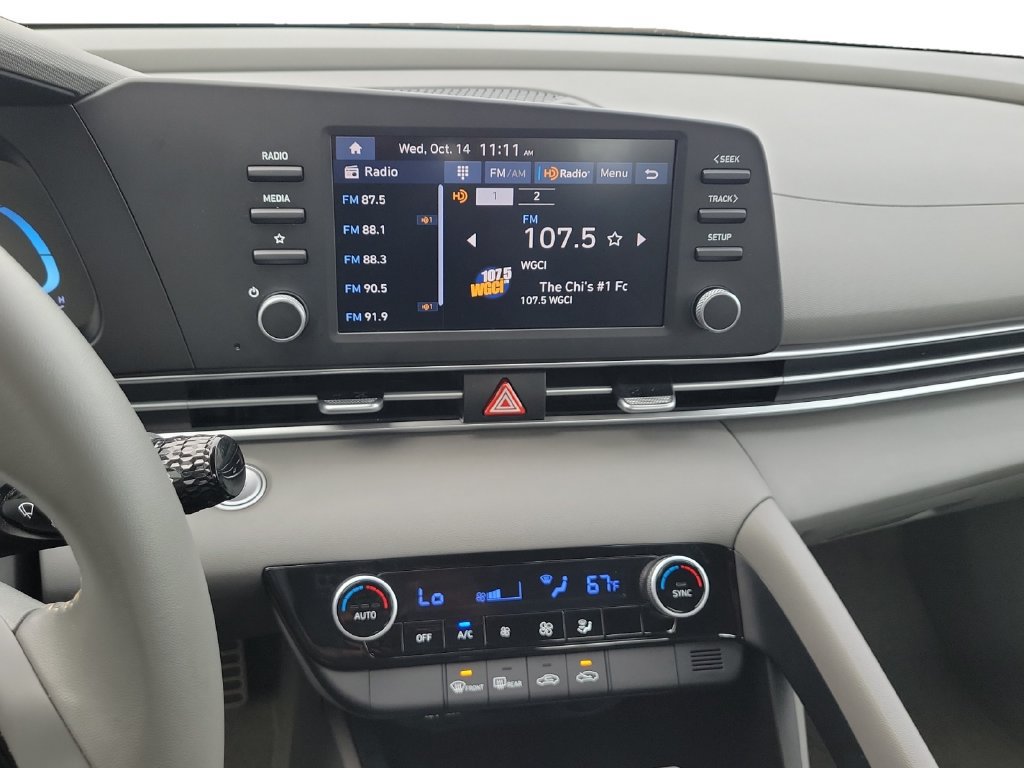 Used 2026 Hyundai Elantra Sport FWD image 14