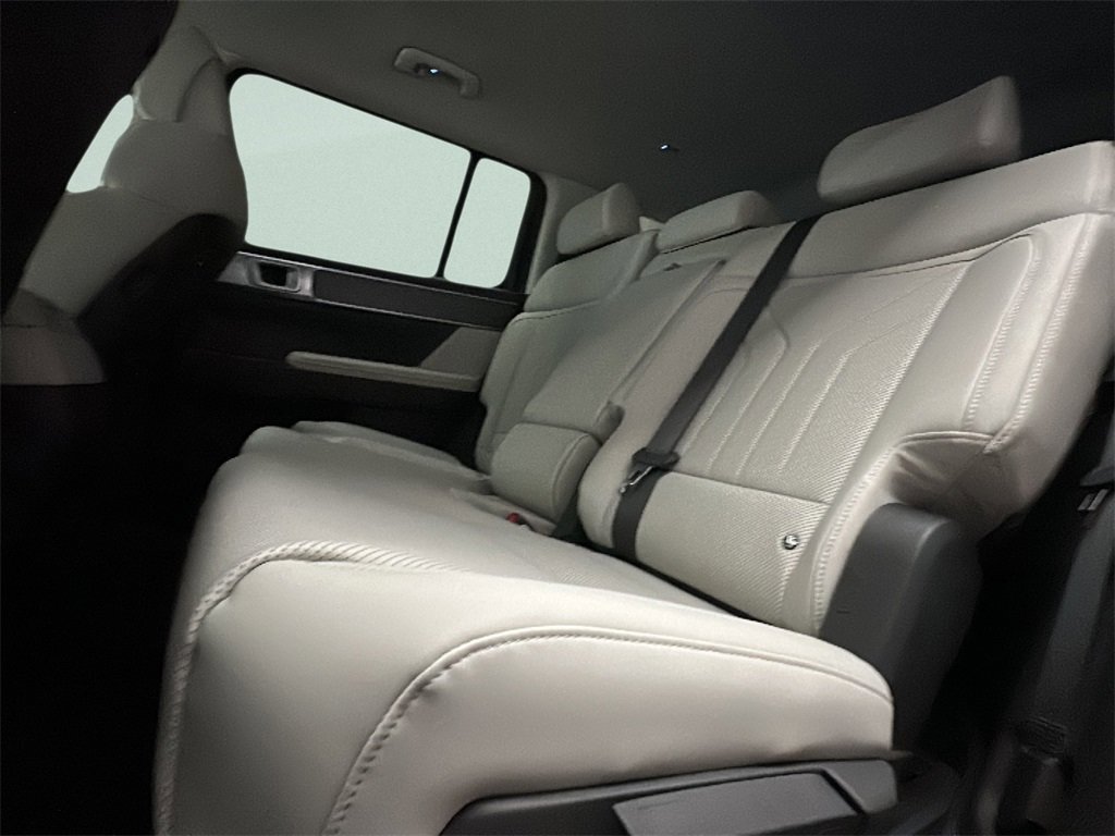 New 2026 Hyundai Santa Fe SEL image 18