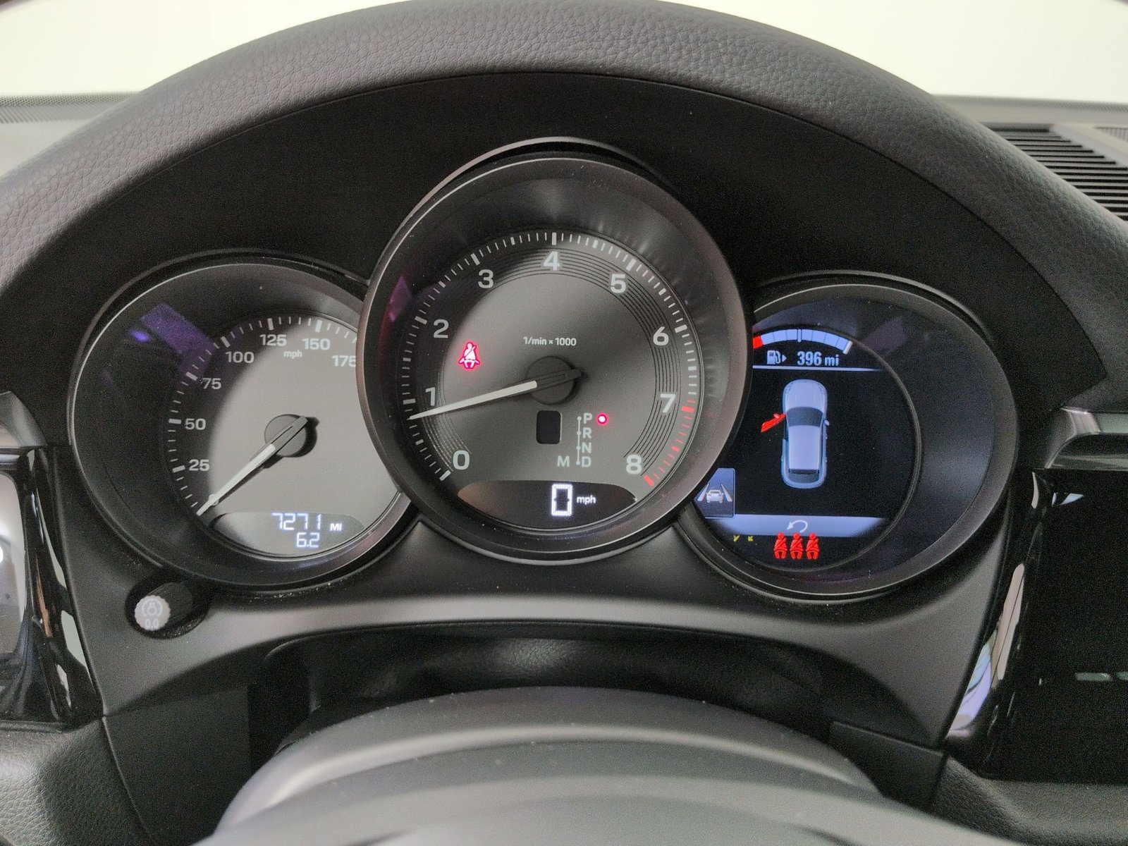 Certified 2025 Porsche Macan Turbo AWD/4WD image 12