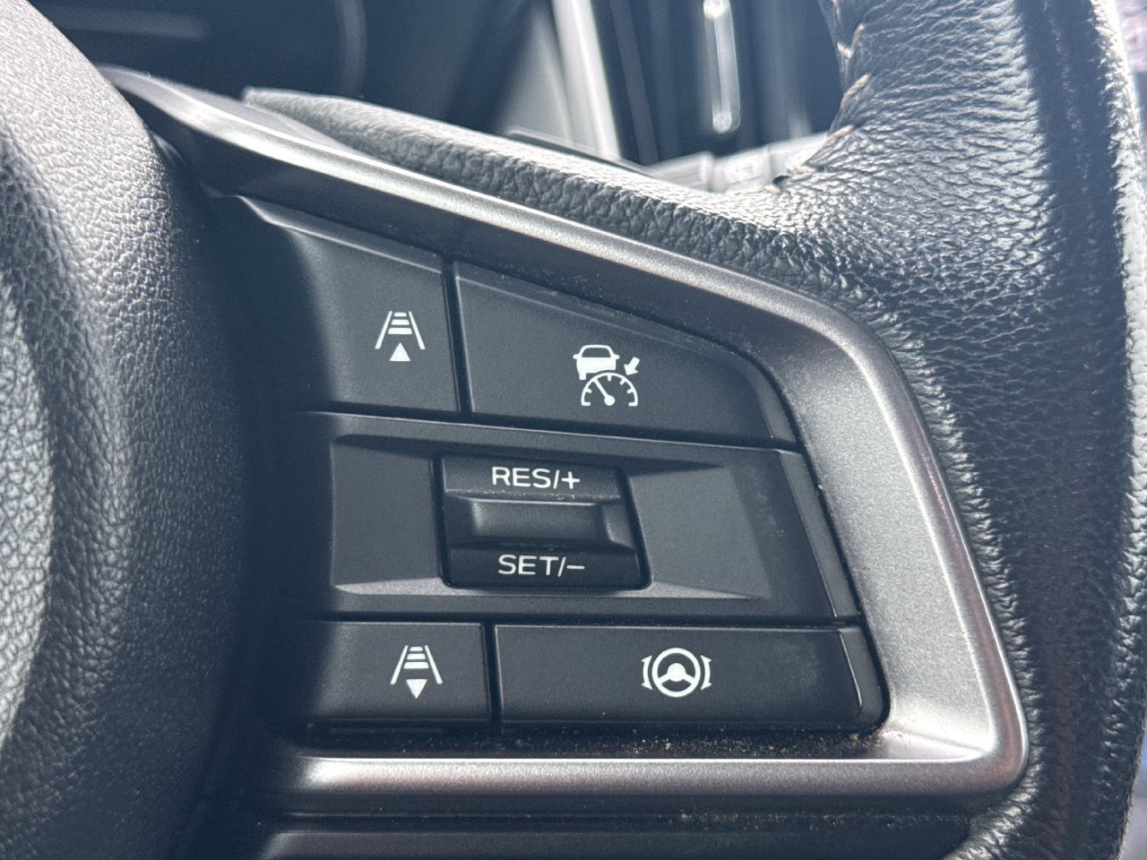 Used 2024 Subaru Outback Premium AWD/4WD image 24