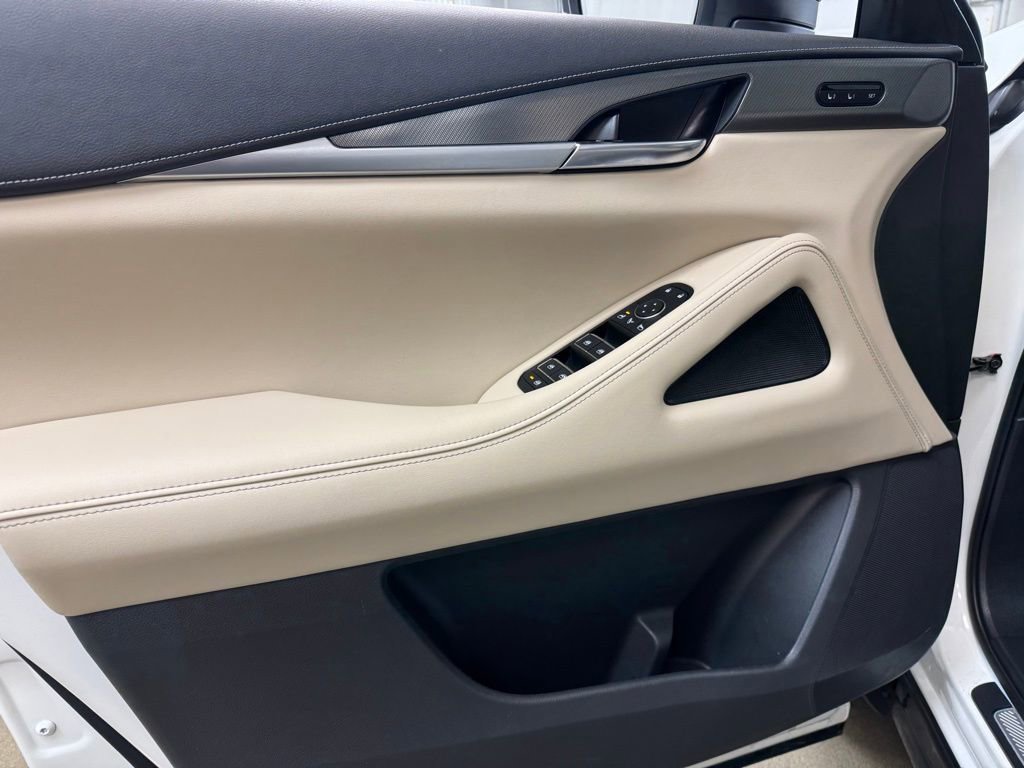 Used 2023 INFINITI QX60 Luxe w/ Cargo Package image 8