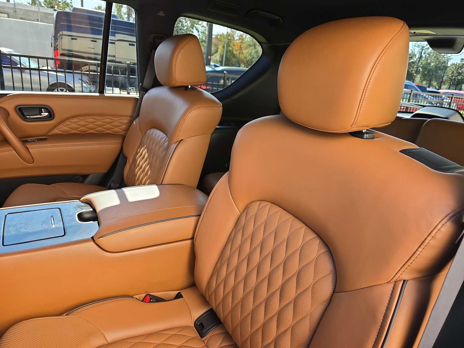 Used 2024 INFINITI QX80 Sensory w/ Cargo Package image 13