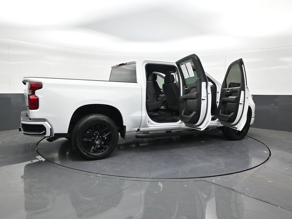 Used 2024 Chevrolet Silverado 1500 Custom w/ Turbomax Blackout Package RWD image 28