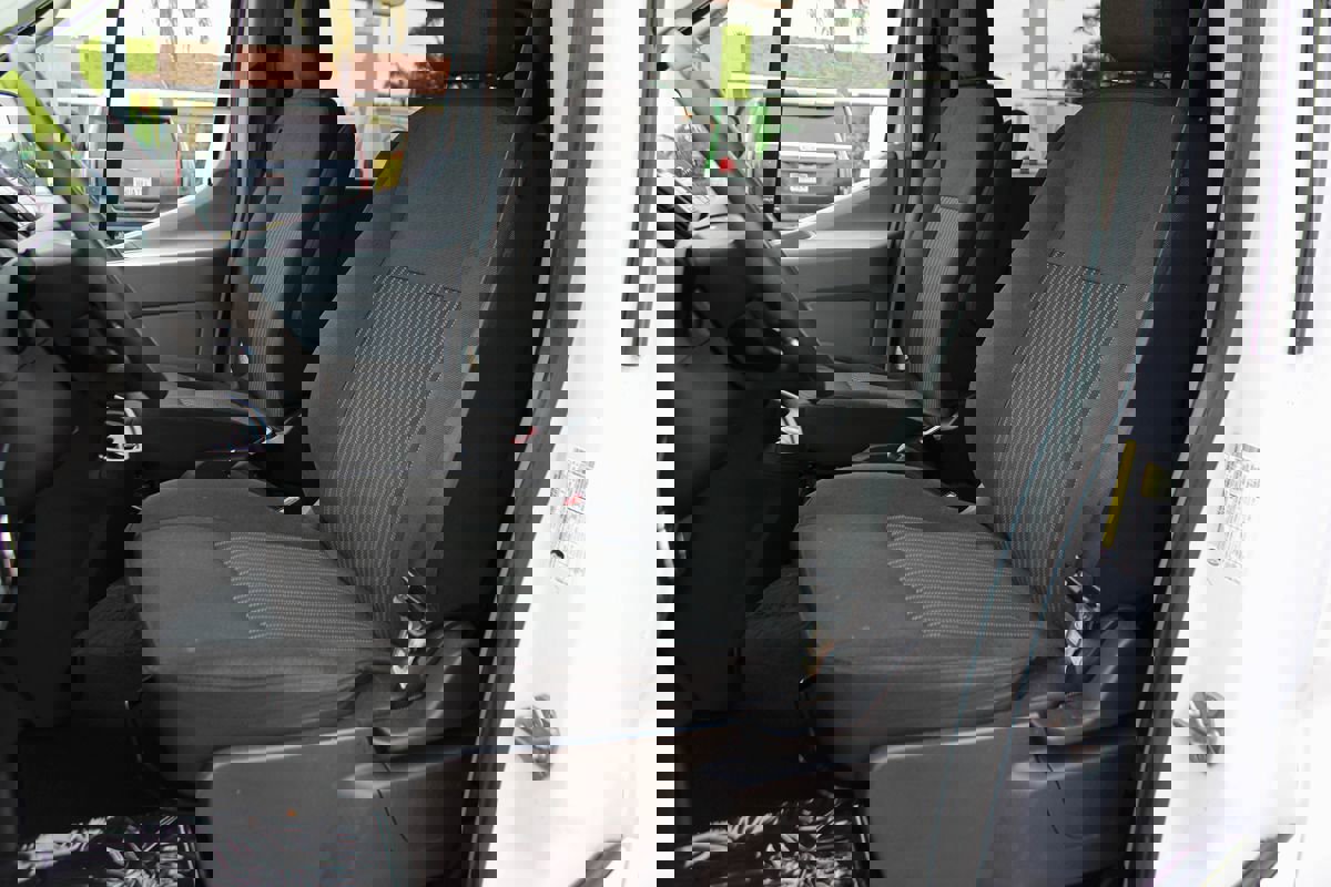 Used 2019 Ford Transit 150 XLT image 14